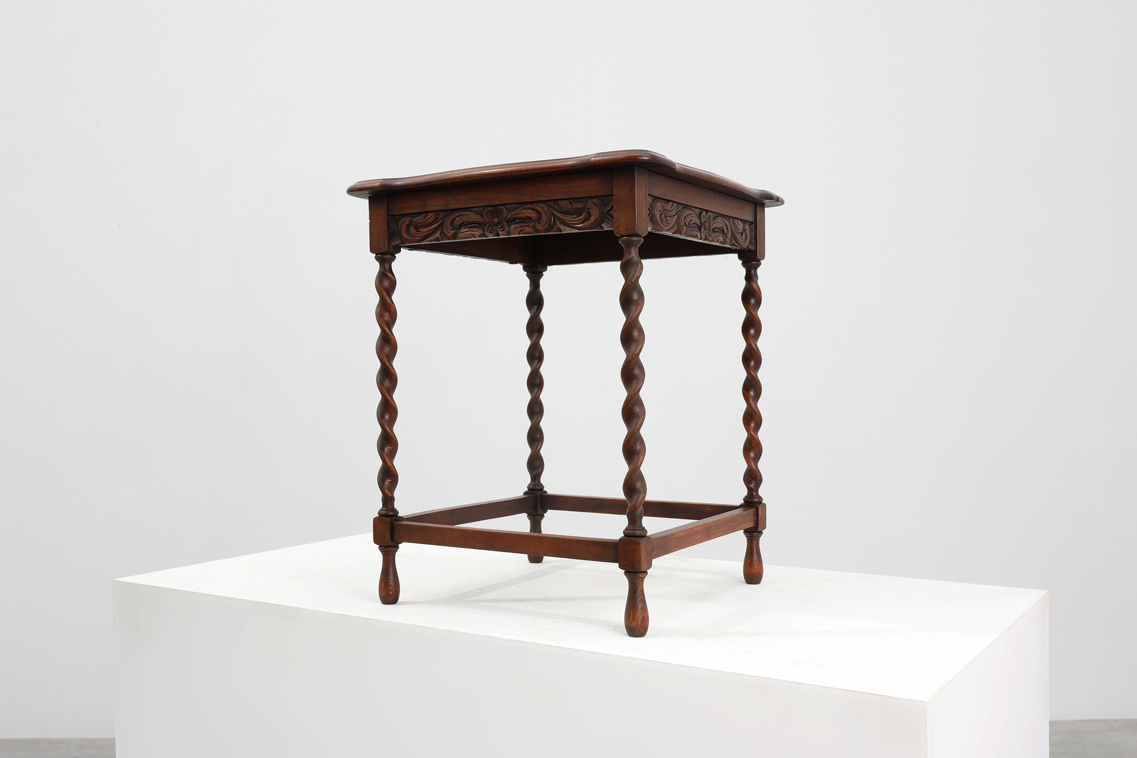Antique French Oak Side Table, circa 1900thumbnail